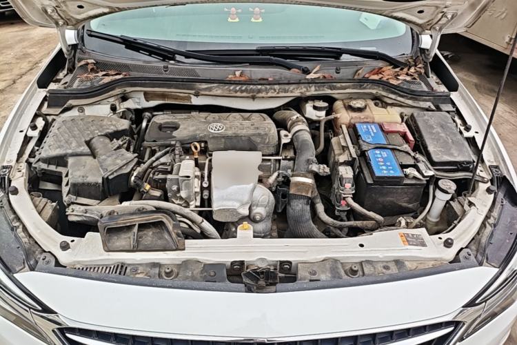 Used Buick GT 2019 18T Automatic Connected Elite Model China VI Standard Engine Bay