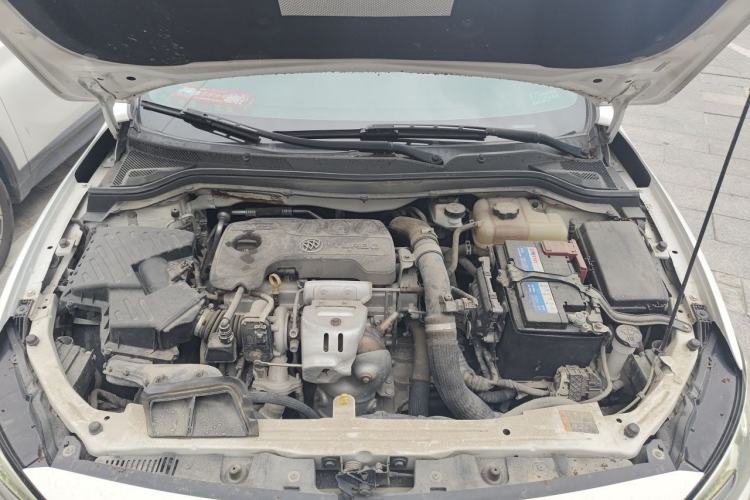 Used Buick GT 2019 18T Automatic Connected Elite Model China V Standard Engine Bay