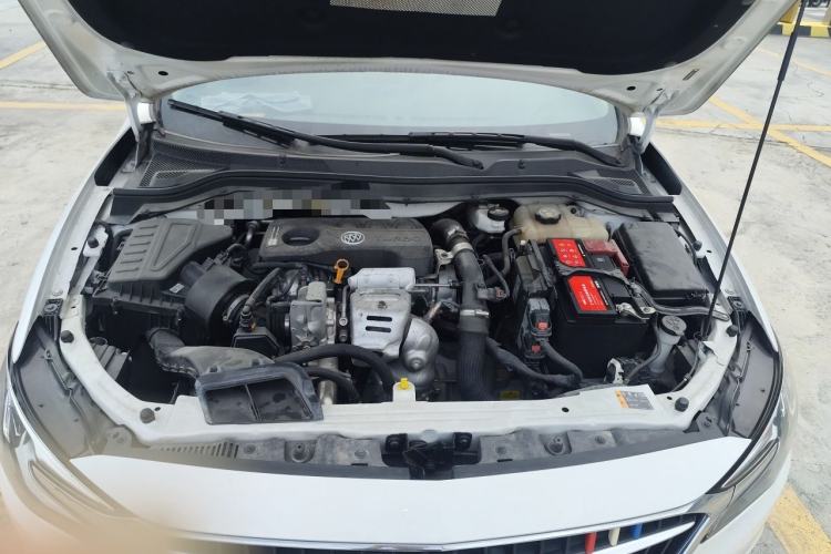 Used Buick GT 2019 15T Dual-Clutch Connected Elite Model China VI Engine Bay