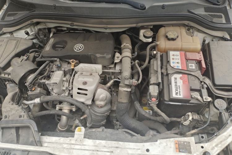 Used Buick GT 2019 15T Dual-Clutch Advanced Version China VI Standard Engine Bay