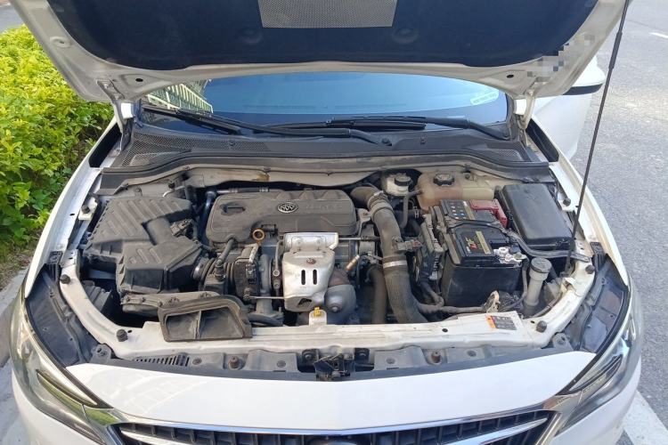 Used Buick GT 2019 18T Automatic Connected Elite Model China V Standard Engine Bay