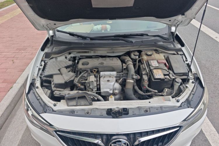 Used Buick GT 2019 18T Automatic Connected Elite Model China VI Standard Engine Bay