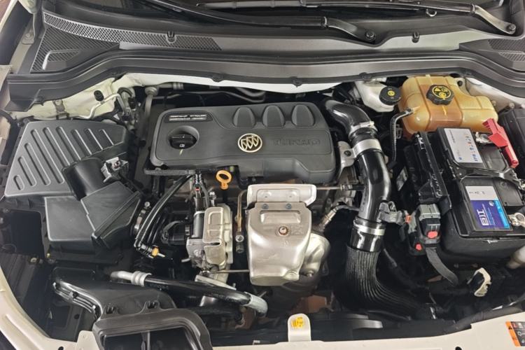 Used Buick GT 2019 18T Automatic Connected Elite Model China VI Standard Engine Bay