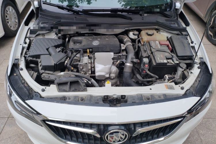 Used Buick GT 2019 18T Automatic Connected Elite Model China VI Standard Engine Bay
