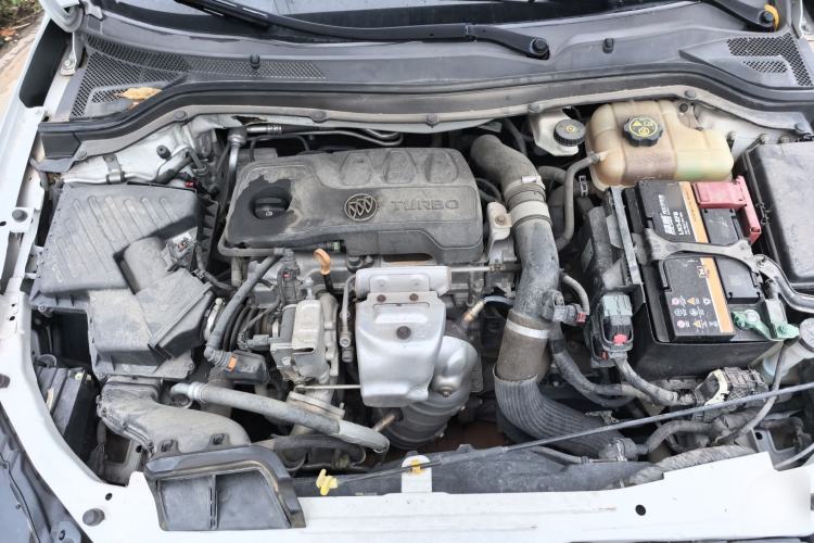 Used Buick GT 2019 18T Automatic Connected Elite Model China VI Standard Engine Bay