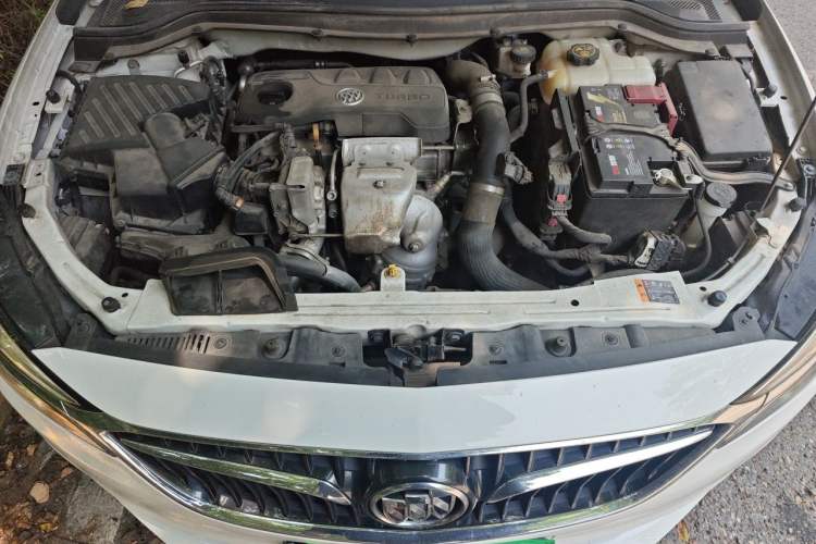 Used Buick GT 2019 18T Automatic Connected Elite Model China V Standard Engine Bay