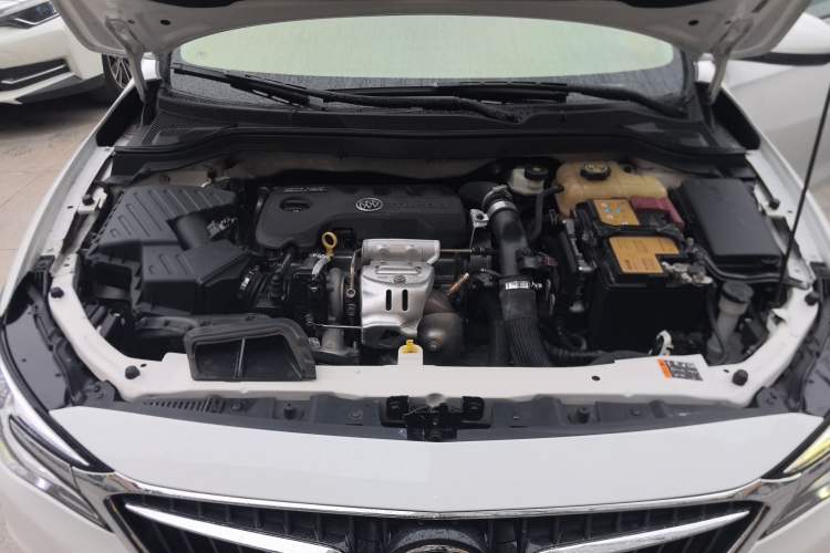 Used Buick GT 2019 18T Automatic Connected Elite Model China V Standard Engine Bay