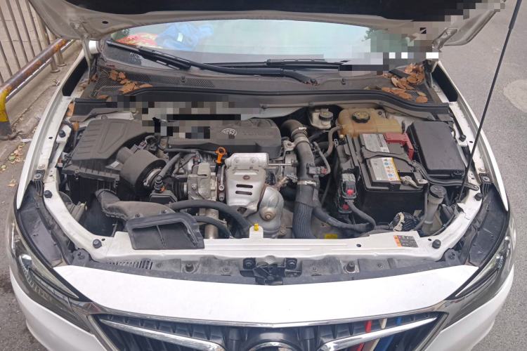 Used Buick GT 2019 15T Dual-Clutch Advanced Version China VI Standard Engine Bay