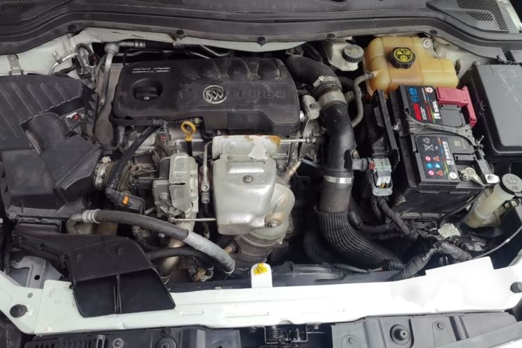 Used Buick GT 2019 18T Automatic Connected Elite Model China VI Standard Engine Bay
