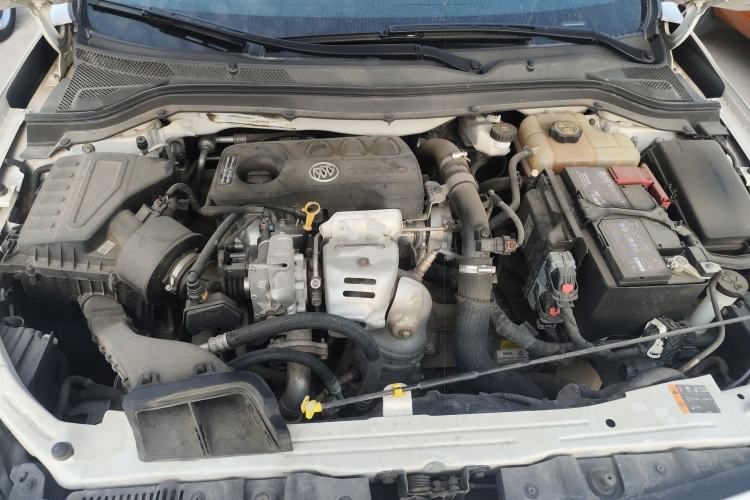 Used Buick GT 2019 15T Dual-Clutch Connected Elite Model China VI Engine Bay