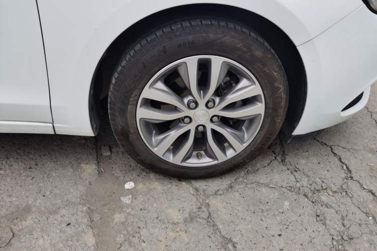 Used Buick GT 2019 18T Automatic Connected Elite Model China V Standard Exterior 1