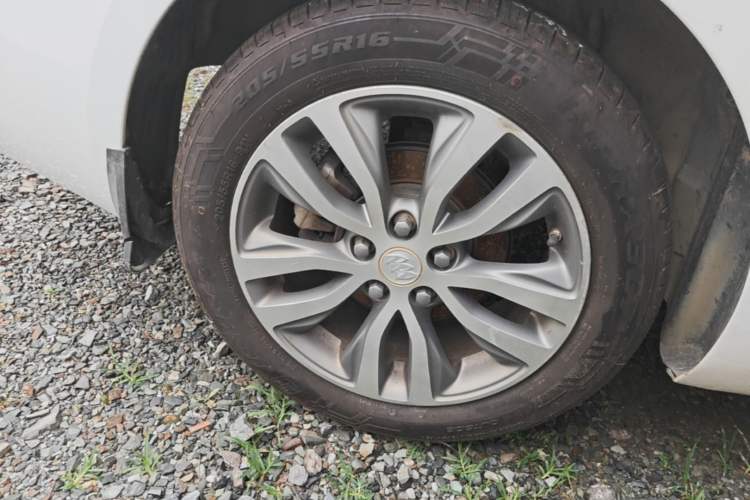 Used Buick GT 2019 18T Automatic Connected Elite Model China VI Standard Exterior 1