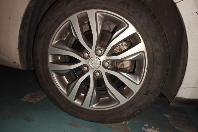 Used Buick GT 2019 18T Automatic Connected Flagship Version China VI Standard Exterior 1