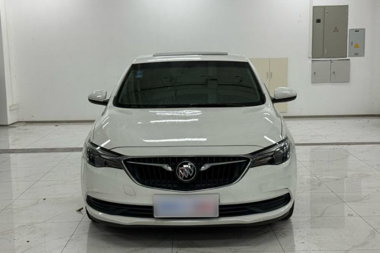 Used Buick GT 2019 15T Dual-Clutch Connected Elite Model China VI Exterior 2