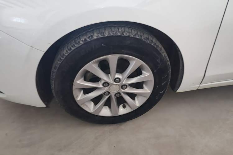 Used Buick GT 2019 15T Dual-Clutch Advanced Version China VI Standard Exterior 2