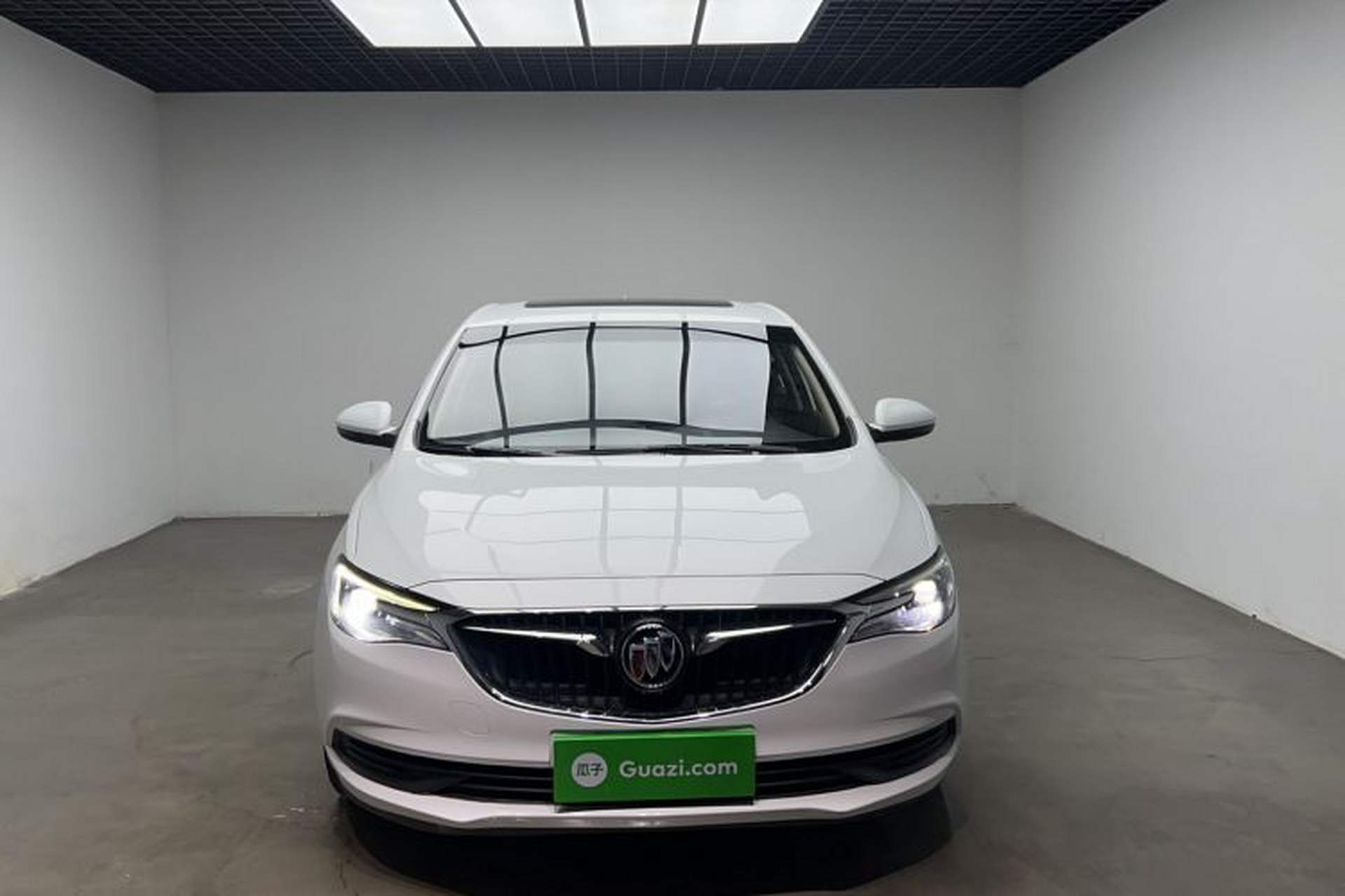 Used Buick GT 2019 15T Dual-Clutch Connected Elite Model China VI Exterior 2