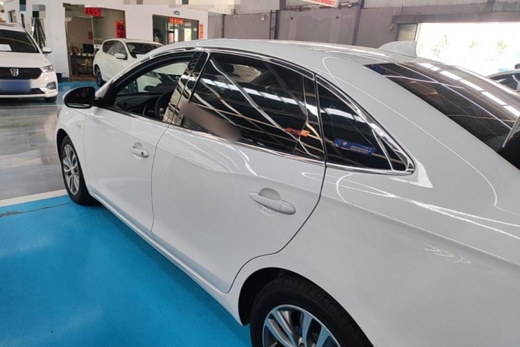Used Buick GT 2019 18T Automatic Connected Elite Model China VI Standard Exterior 2