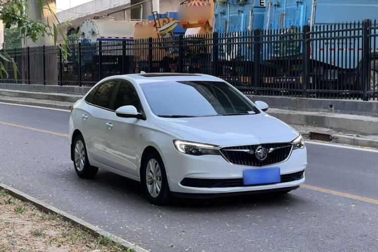 Used Buick GT 2019 15T Dual-Clutch Connected Elite Model China VI Exterior 2