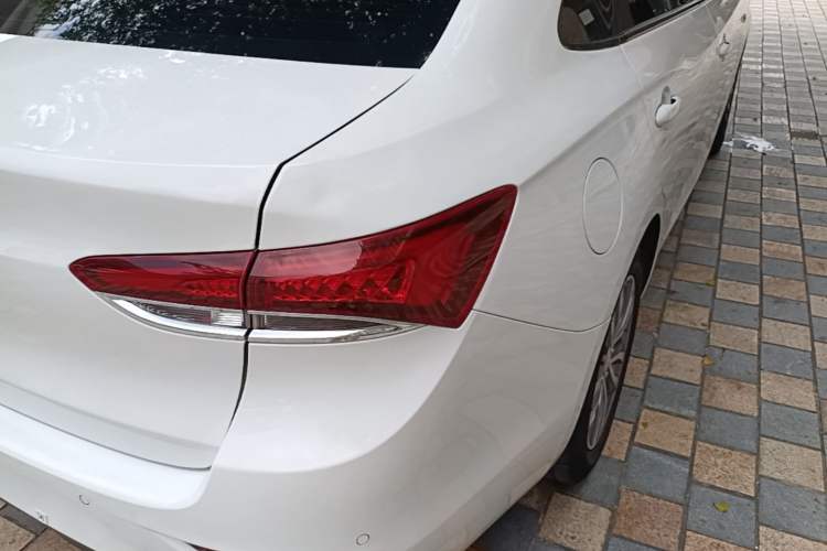 Used Buick GT 2019 18T Automatic Connected Elite Model China VI Standard Exterior 3