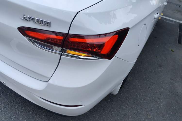 Used Buick GT 2019 18T Automatic Connected Elite Model China VI Standard Exterior 3