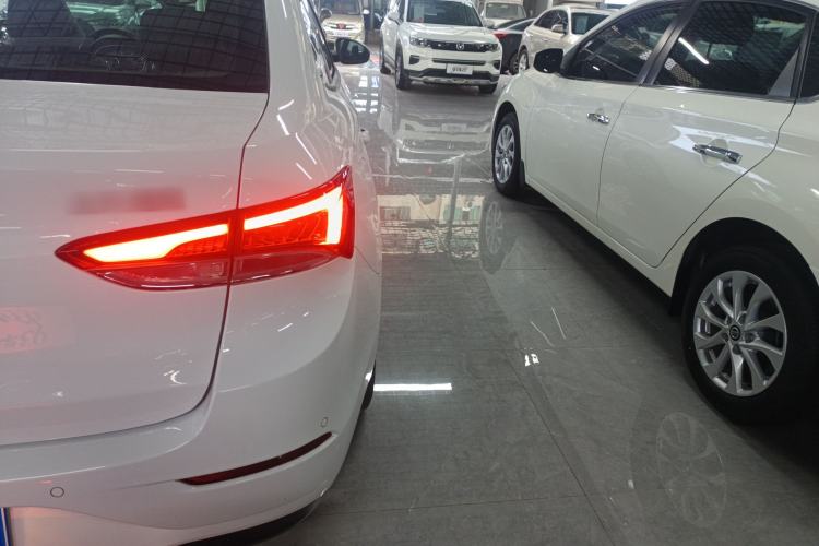 Used Buick GT 2019 18T Automatic Connected Elite Model China VI Standard Exterior 3