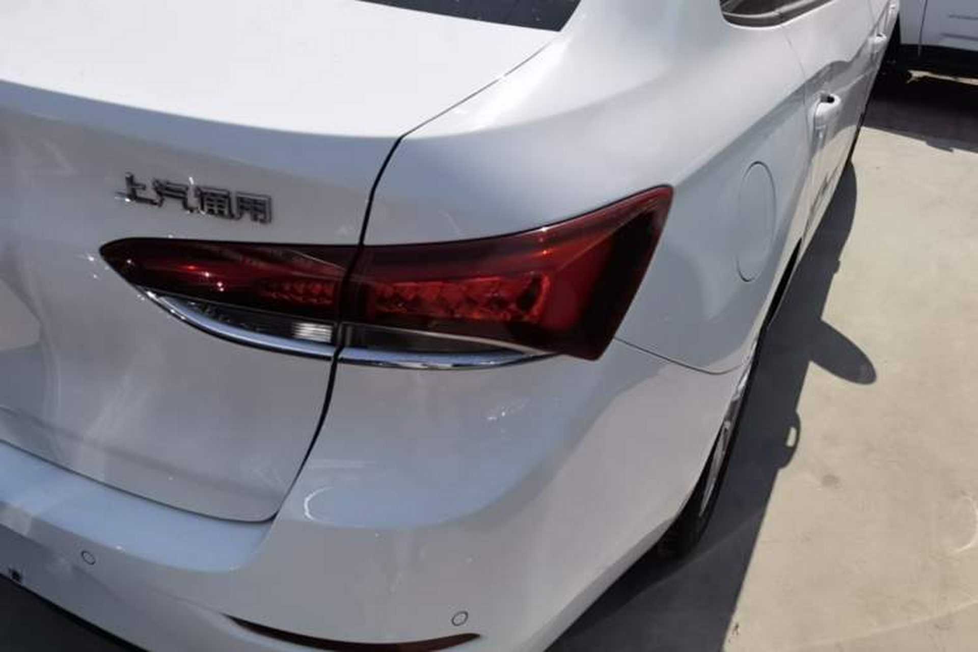 Used Buick GT 2019 15T Dual-Clutch Connected Elite Model China VI Exterior 3