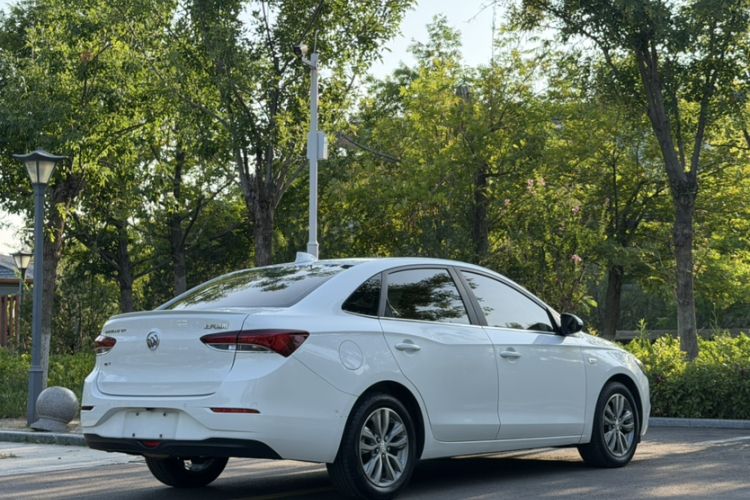 Used Buick GT 2019 18T Automatic Connected Flagship Version China VI Standard Exterior 3