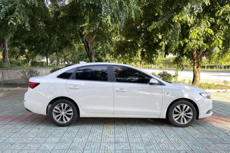 Used Buick GT 2019 18T Automatic Connected Elite Model China V Standard Exterior 3