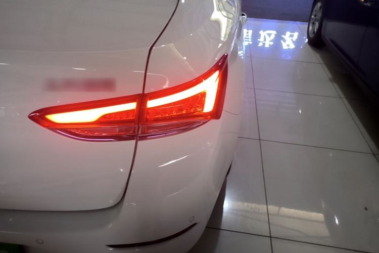 Used Buick GT 2019 18T Automatic Connected Elite Model China VI Standard Exterior 3
