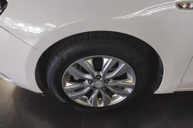 Used Buick GT 2019 15T Dual-Clutch Connected Elite Version China V Standard Exterior 4