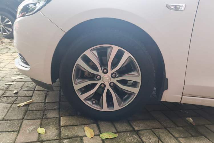 Used Buick GT 2019 18T Automatic Connected Elite Model China V Standard Exterior 4