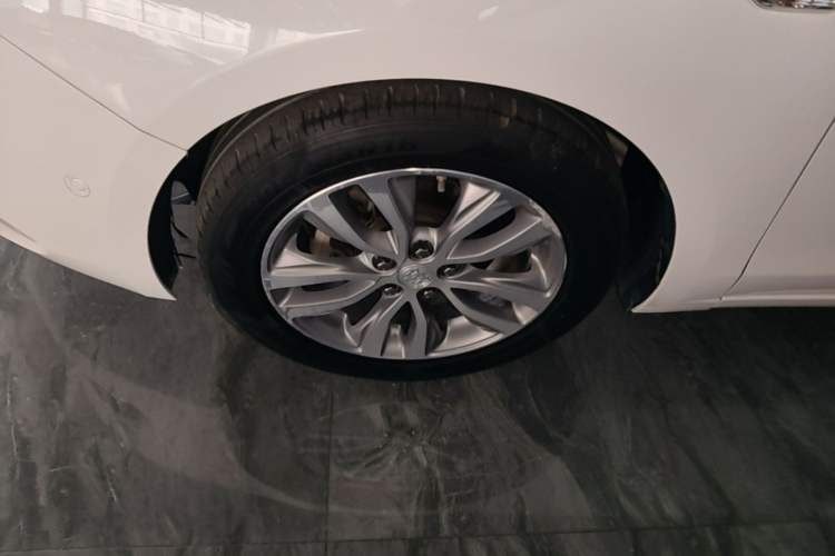 Used Buick GT 2019 18T Automatic Connected Flagship Version China V Standard Exterior 4