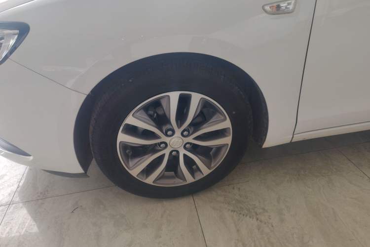 Used Buick GT 2019 18T Automatic Connected Elite Model China VI Standard Exterior 4