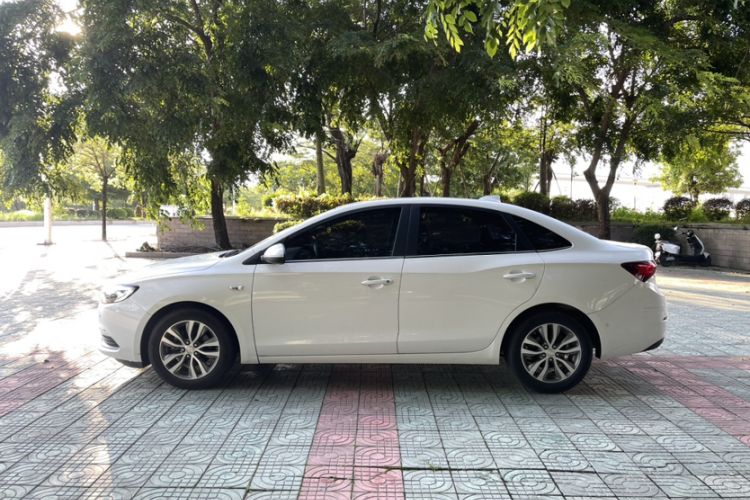 Used Buick GT 2019 18T Automatic Connected Elite Model China V Standard Exterior 4