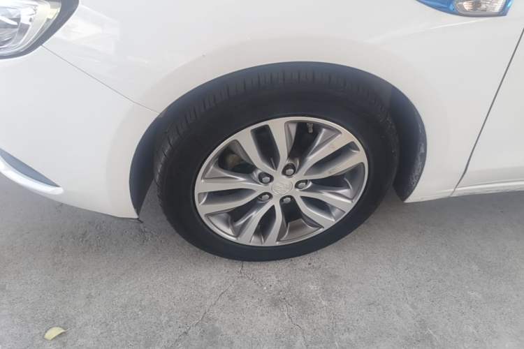 Used Buick GT 2019 18T Automatic Connected Elite Model China VI Standard Exterior 4