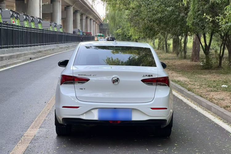 Used Buick GT 2019 15T Dual-Clutch Connected Elite Model China VI Exterior 4