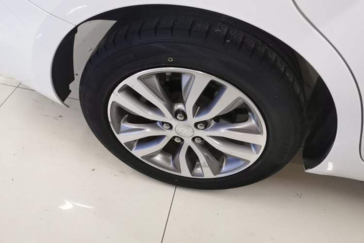 Used Buick GT 2019 18T Automatic Connected Elite Model China VI Standard Exterior 5