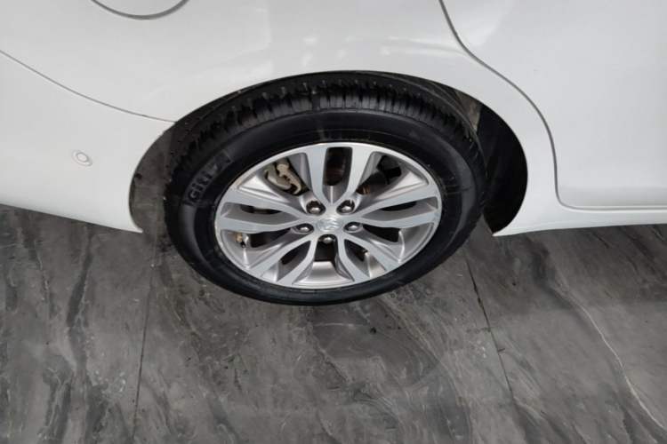 Used Buick GT 2019 18T Automatic Connected Flagship Version China V Standard Exterior 5