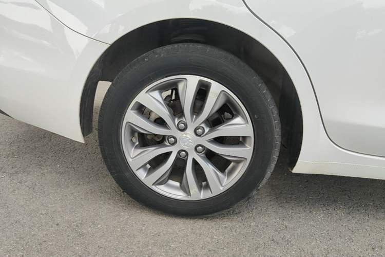 Used Buick GT 2019 18T Automatic Connected Elite Model China VI Standard Exterior 5