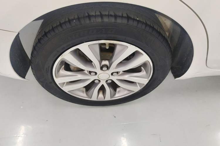 Used Buick GT 2019 18T Automatic Connected Elite Model China VI Standard Exterior 5