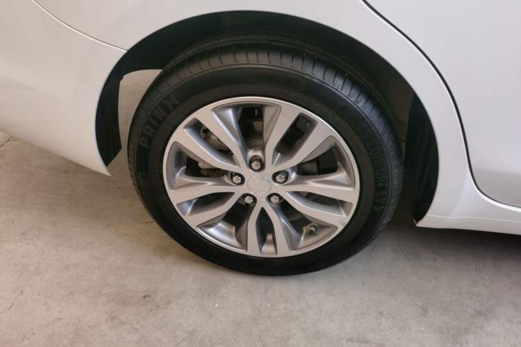 Used Buick GT 2019 18T Automatic Connected Elite Model China VI Standard Exterior 5