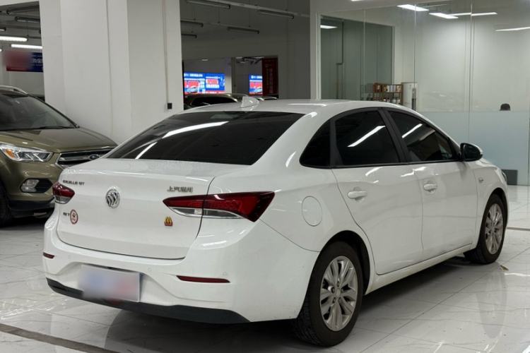 Used Buick GT 2019 15T Dual-Clutch Connected Elite Model China VI Exterior 6