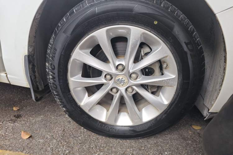 Used Buick GT 2019 15T Dual-Clutch Advanced Version China VI Standard Exterior 7