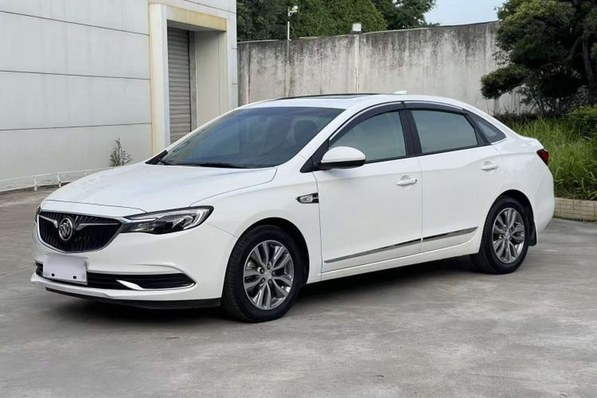 Used Buick GT 2019 18T Automatic Connected Elite Model China VI Standard Exterior 7