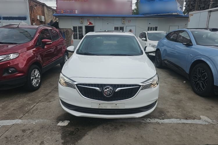Used Buick GT 2019 15T Manual Elite Version China VI Standard Front