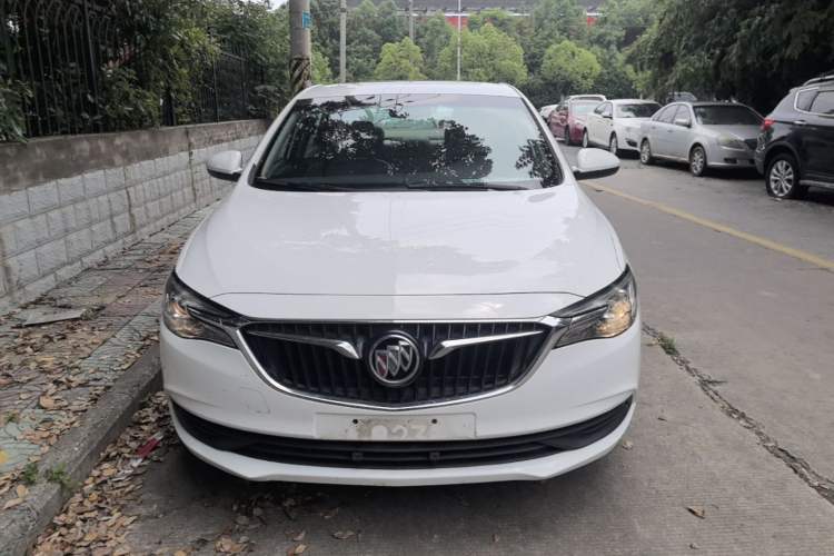 Used Buick GT 2019 15T Manual Elite Version China VI Standard Front