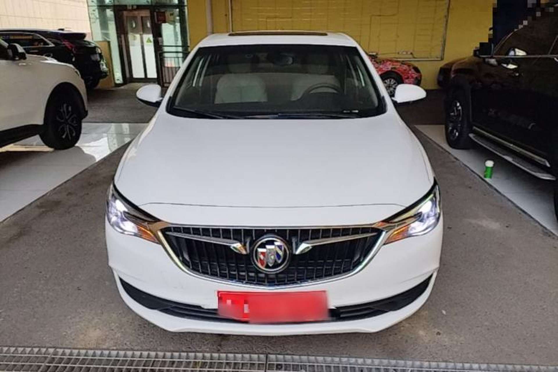 Used Buick GT 2019 15T Dual-Clutch Connected Elite Model China VI Front