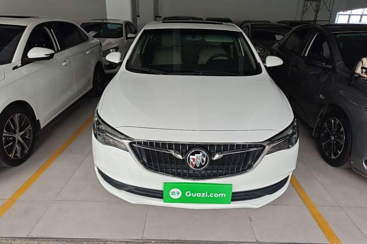 Used Buick GT 2019 15T Dual-Clutch Connected Elite Model China VI Front