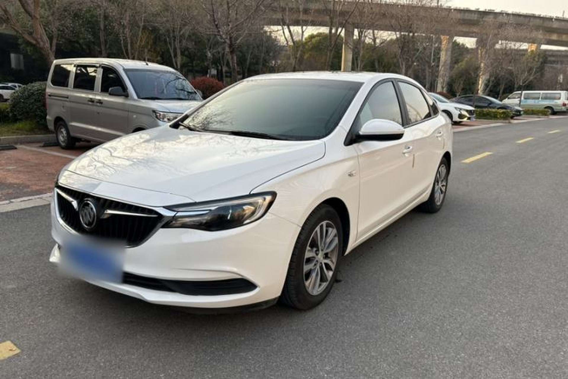 Used Buick GT 2019 18T Automatic Connected Elite Model China VI Standard Front Left 45 Deg