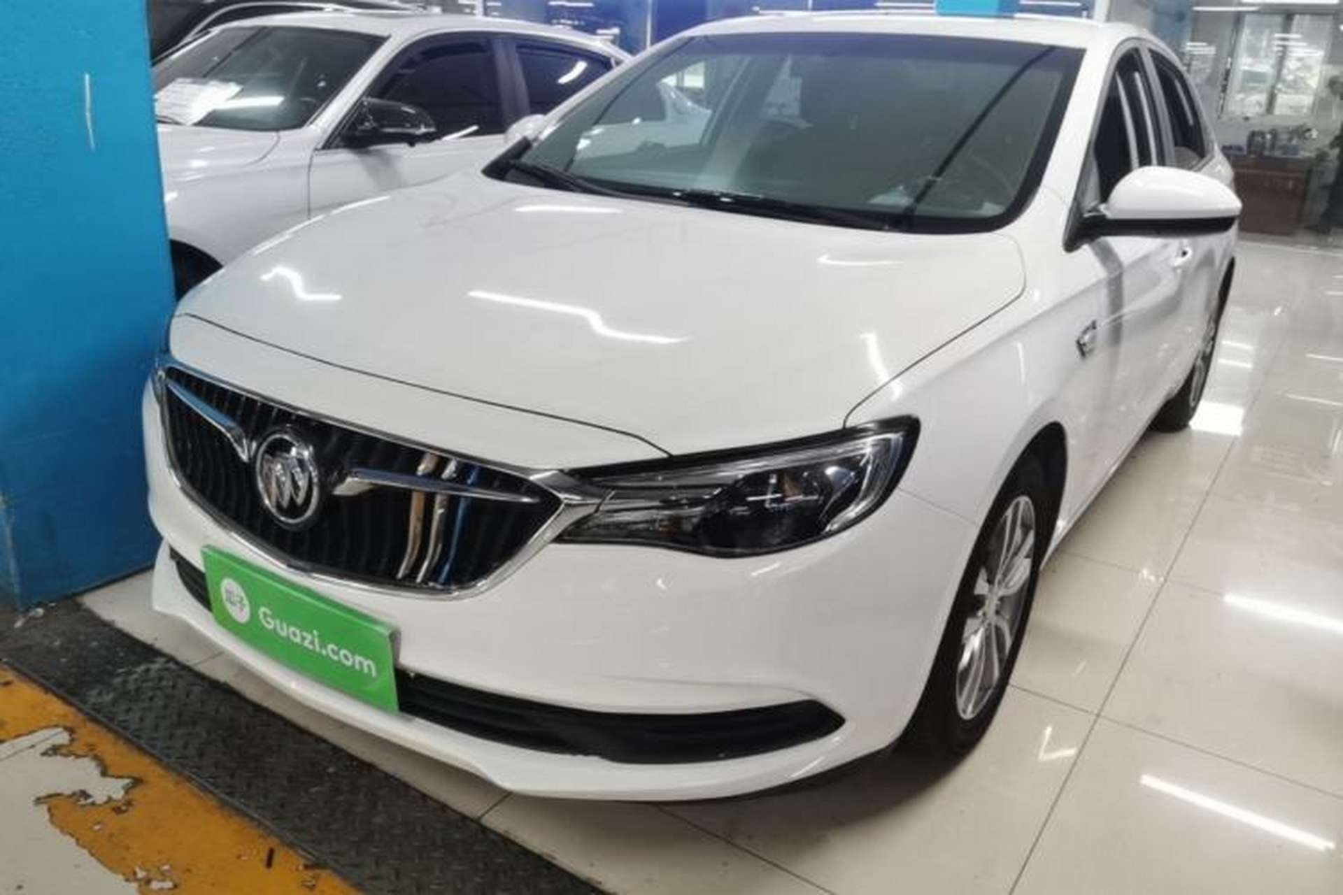 Used Buick GT 2019 18T Automatic Connected Elite Model China VI Standard Front Left 45 Deg